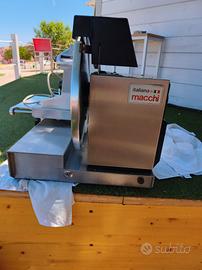 Affettatrice professionale Italiana Macchi AV370 C