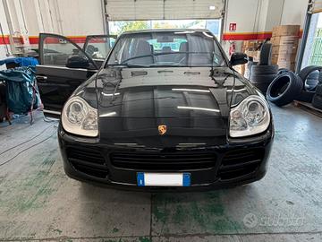 Porsche Cayenne 3.2 V6 cat