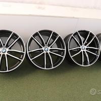 Cerchi in lega BMW Serie 5 Serie 8 18 Originali M