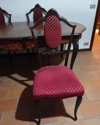 Tavolo con sedie