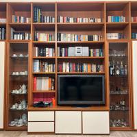 Libreria a scaffali in ciliegio chiaro e avorio