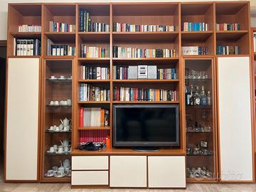 Libreria a scaffali in ciliegio chiaro e avorio