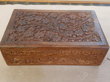 Cofanetto legno