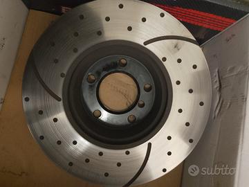dischi baffati forati per bmw