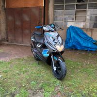 Yamaha Aerox R 50cc Scooter 2016