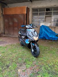 Yamaha Aerox R 50cc Scooter 2016