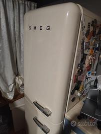 Frigorifero Smeg s32strp3