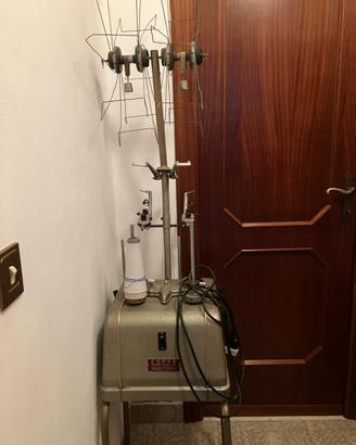 Avvolgitore per matasse di lana