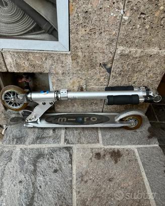 Monopattino Micro pieghevole acciaio