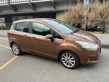 Ford B-Max 1.6 benzina - Automatica