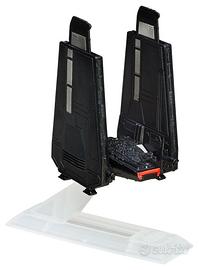 Star Wars Kylo Ren Command Shuttle - Deluxe Cast