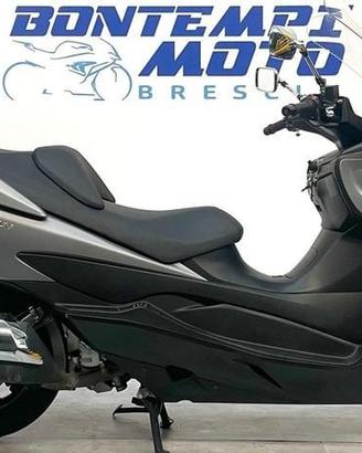 Suzuki Burgman 400