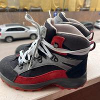 Scarponi montagna taglia 34