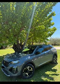 Peugeot 2008 Hybrid 145 CV Allure