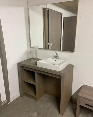 MOBILE BAGNO CON NICCHIE