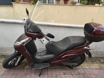 Scooter Peugeot geopolis 250