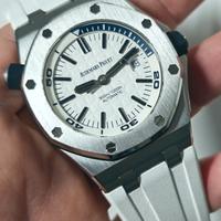 AP Royal Oak Offshore 15710ST bianco 2019 like new