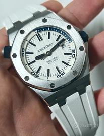 AP Royal Oak Offshore 15710ST bianco 2019 like new