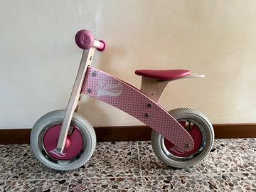 Bici in legno senza pedali