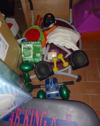 Mtb Shimano attrezzi palestra panca cyclette pesi