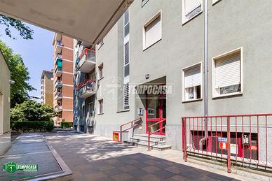 2 LOCALI CON CUCINA A VISTA