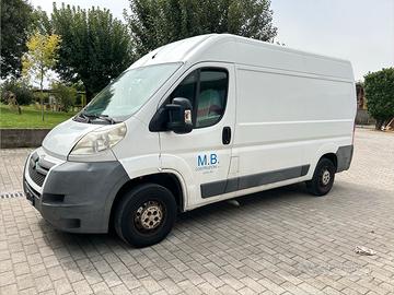 Autocarro Citroen Jumper