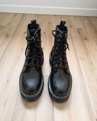 Dr. Martens Jadon III  da donna in pelle nera - 38