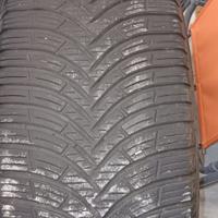 Gomme Auto Kleber