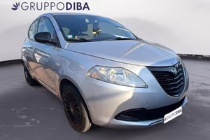 Lancia Ypsilon III 2011 Benzina 1.2 8v Elefan...