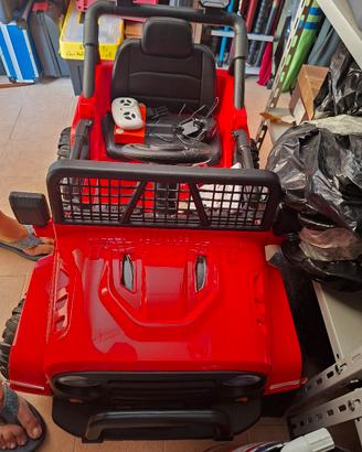 Macchina mod. jeep 