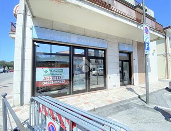 NEGOZIO A PREGANZIOL