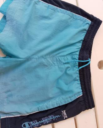 Boxer mare ragazzo