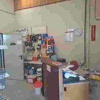 Attività commerciale di vendita materiale edile