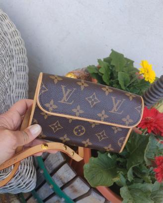 LOUIS VUITTON MARSUPIO 