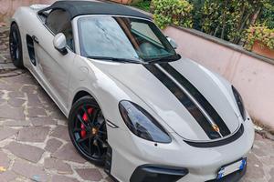 PORSCHE 718 SPYDER 4.0