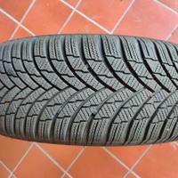 Pneumatici invernali Firestone 215/60R17