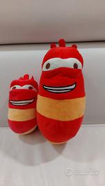 Peluches larva