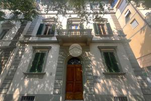 2 LOCALI A FIRENZE