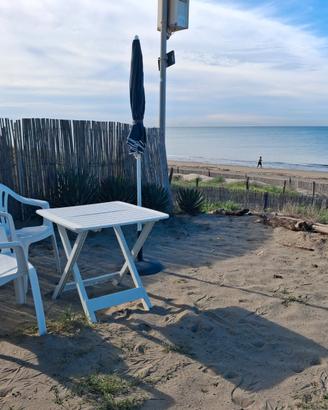 Casina sulla sabbia settembre