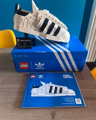 Lego scarpa Adidas