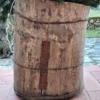 contenitore in legno di castagno