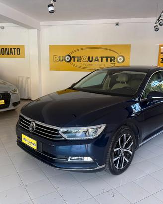 Passat 2.0 TDi 150cv Blue Motion Technology Execut