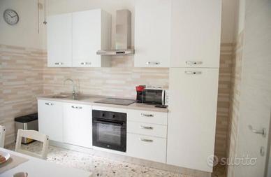 Camere matrimoniali/Appartamento centro di Formia