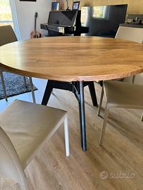 Tavolo cucina/salotto 120x120
