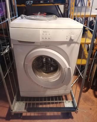Lavatrice funzionante