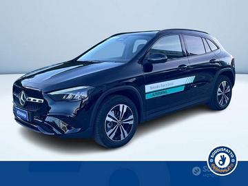 Mercedes-Benz GLA 180d Automatic Advanced Pro...
