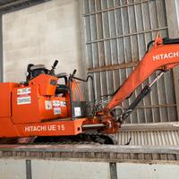 Escavatore Hitachi 15 quintali