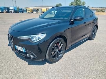 Alfa Romeo Stelvio 2.2 Mjtd II 210 CV AT8 Q4 Veloc