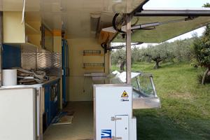 auto negozio alimentare 