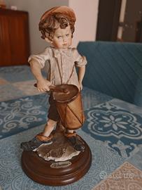 Statuina Capodimonte Giuseppe Armani